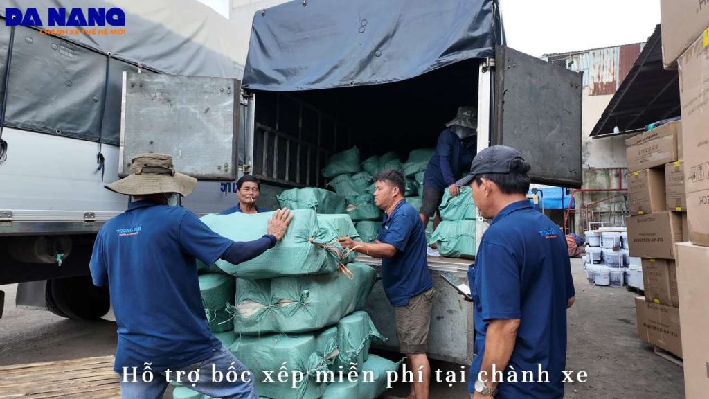 Hỗ trợ bốc xếp miễn phí tại chành xe
