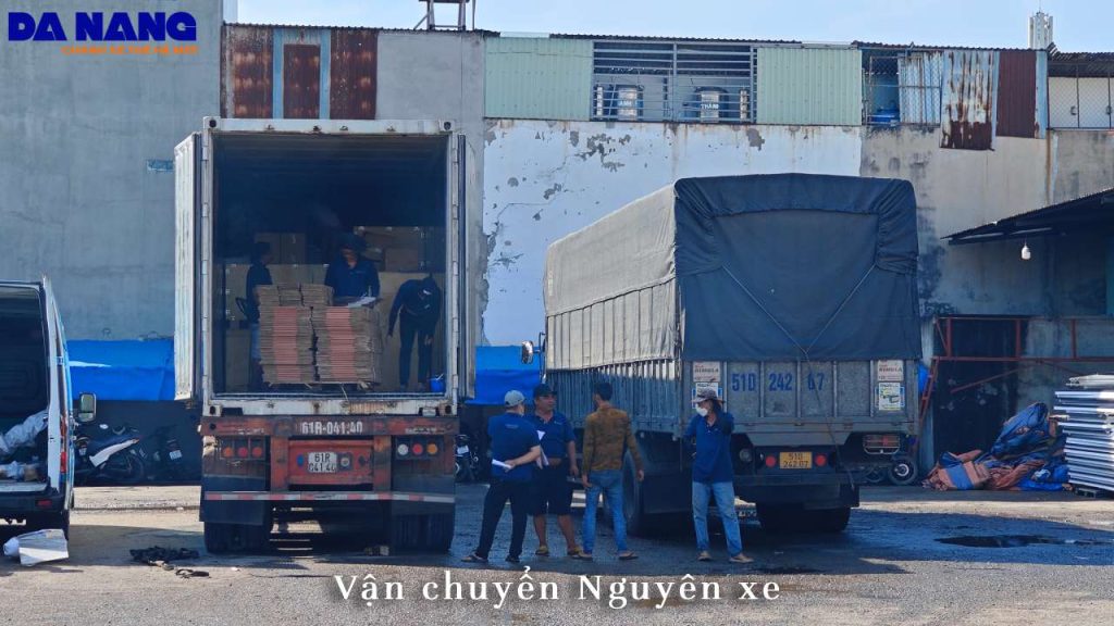 Vận chuyển Nguyên xe