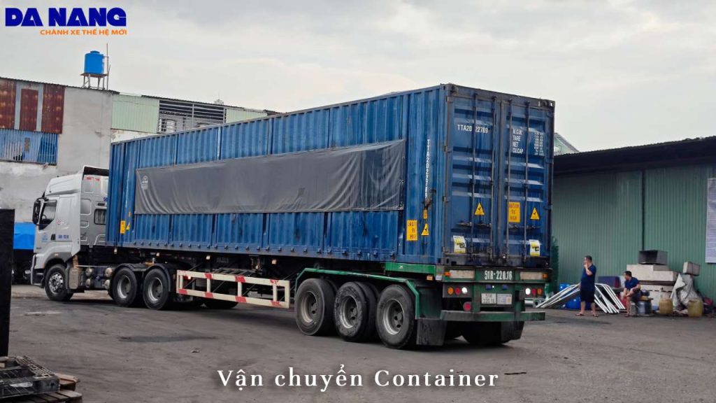 Vận chuyển container