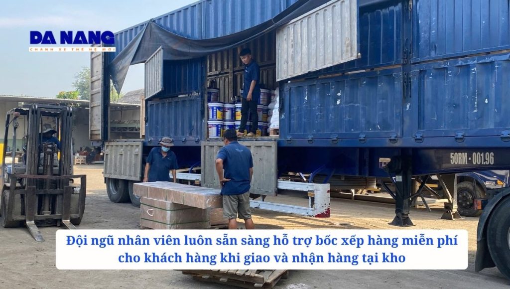 Hỗ trợ bốc xếp hàng hóa tại kho