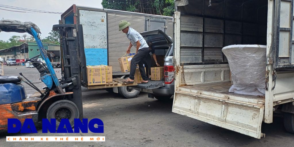 Phí Trung Chuyển Hàng tại Hà Nội