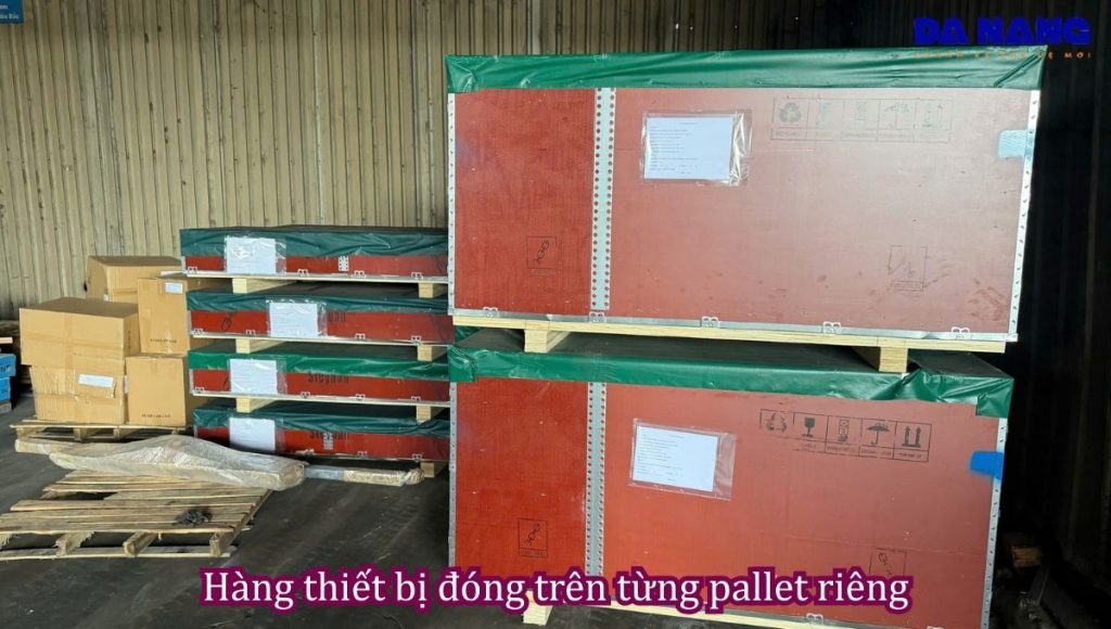 có nhận hàng nguyên pallet từ nhà máy không?