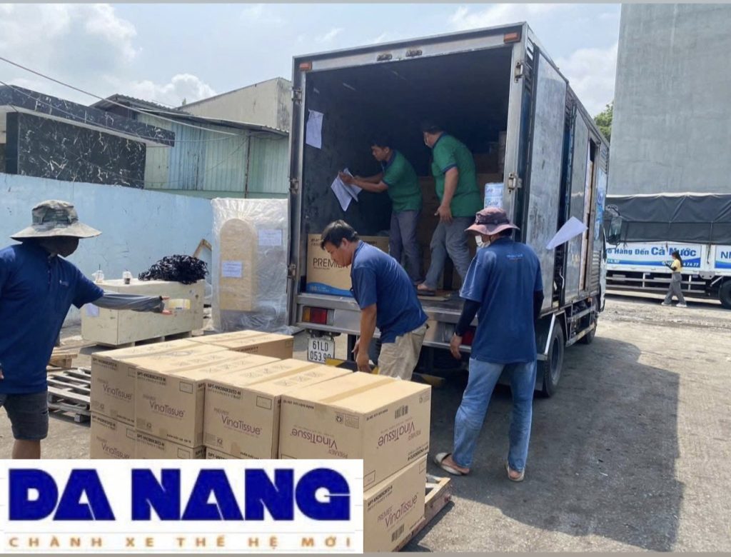 Khách có được biết biển số xe đang chở hàng không