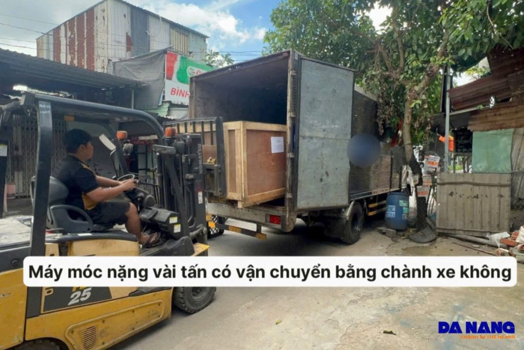 Máy móc nặng vài tấn có thể vận chuyển bằng chành xe không