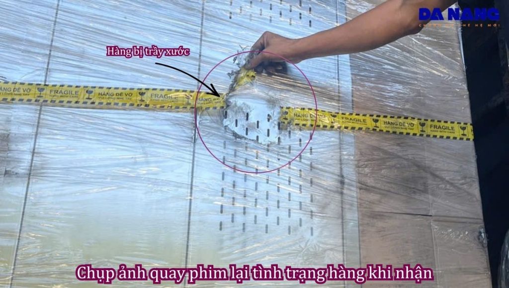 Nếu hàng hư do đóng gói không đúng thì ai chịu trách nhiệm?